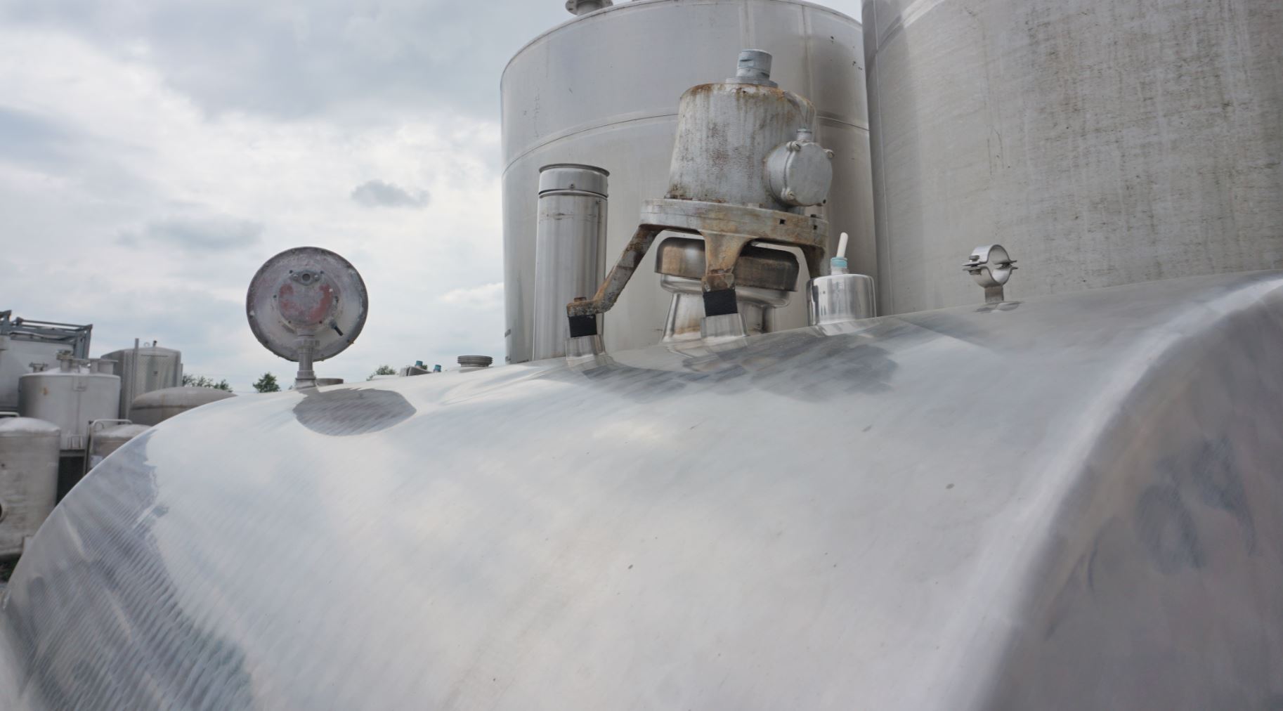 Behälter 6.000 Liter aus V2A, isoliert