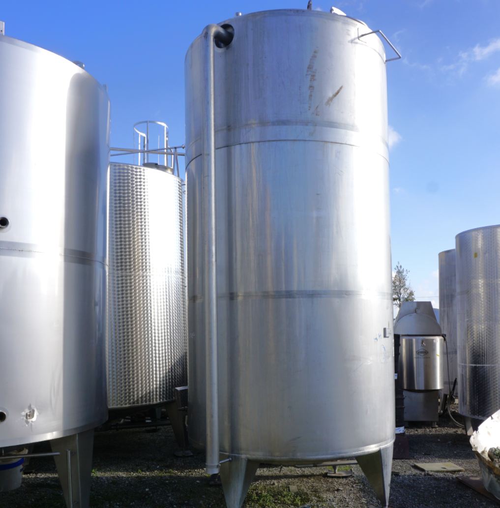 Behälter 9.000 Liter aus V2A isoliert, temperierbar, gebraucht