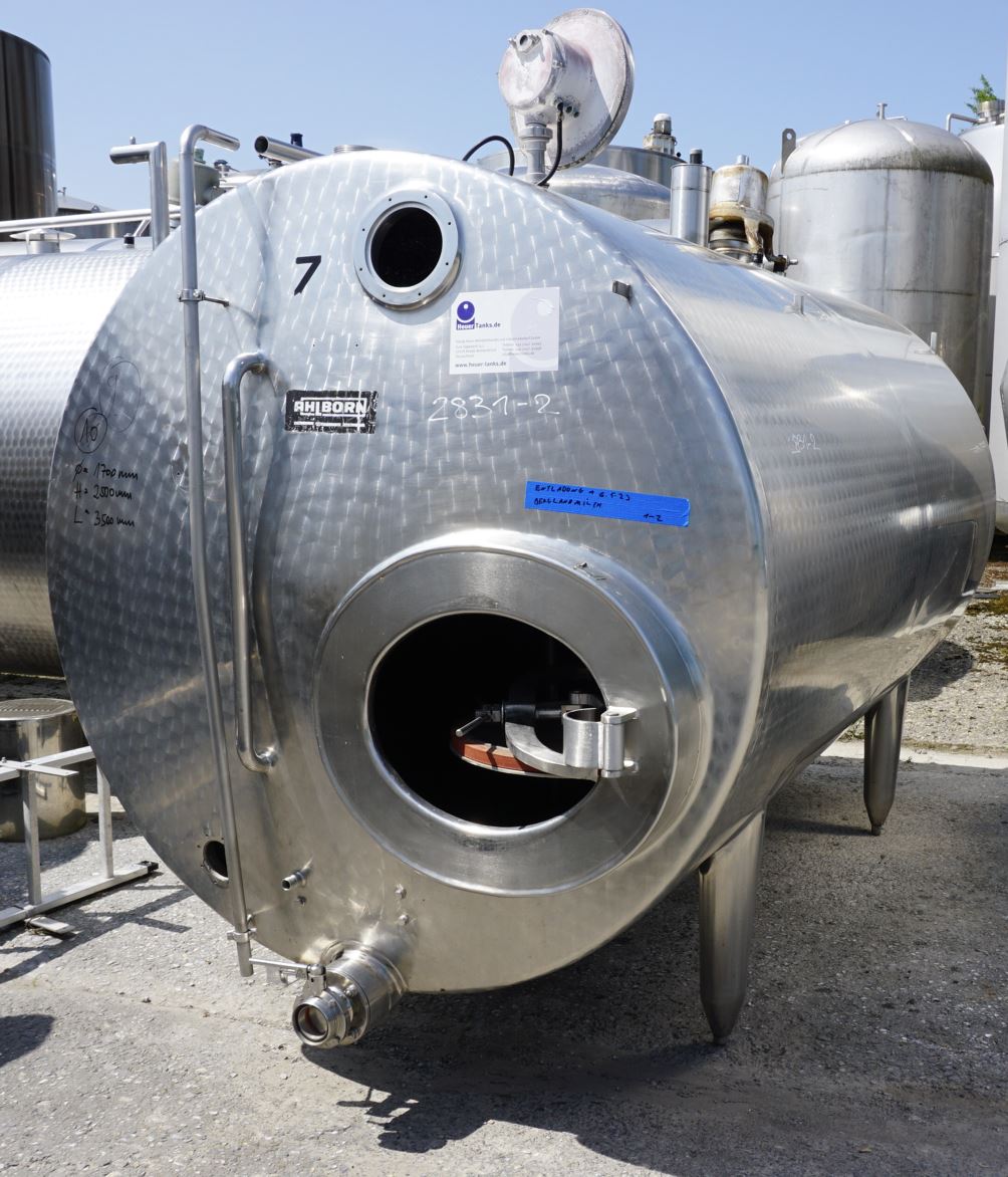 Behälter 6.000 Liter aus V2A, isoliert