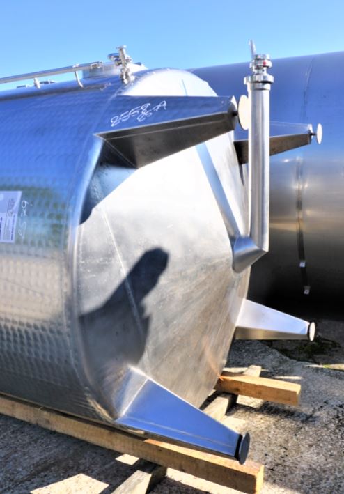 Behälter 12.500 Liter aus V2A temperierbar
