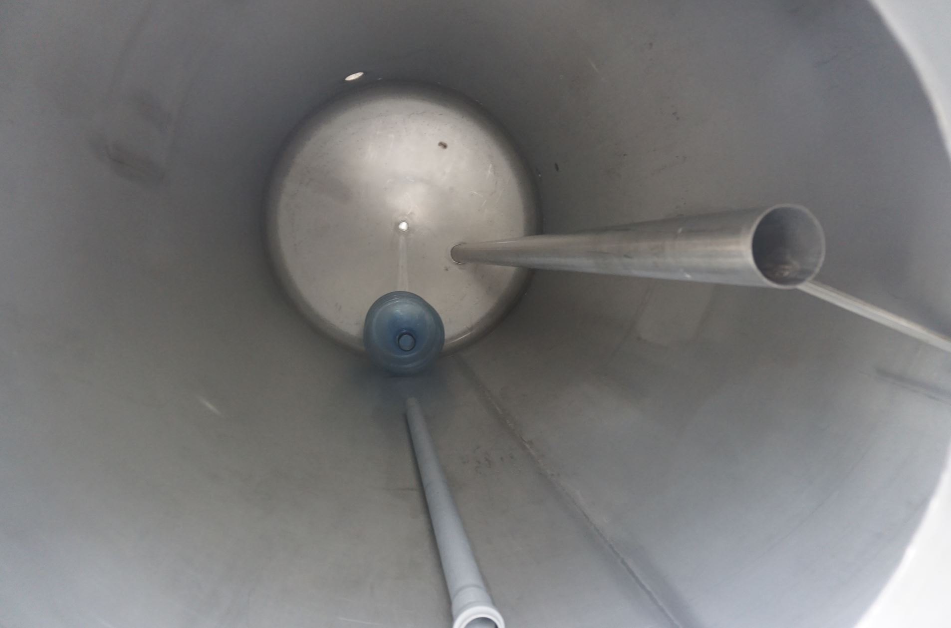 Behälter 2.000 Liter aus V2A, einwandig