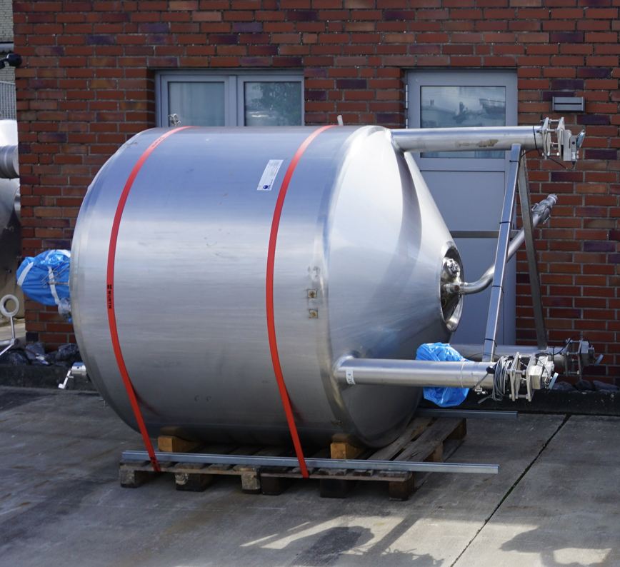Behälter 3.000 Liter aus V2A, isoliert