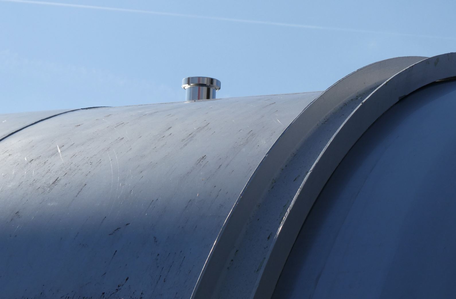 Behälter 53.000 Liter aus V2A, kühlbar