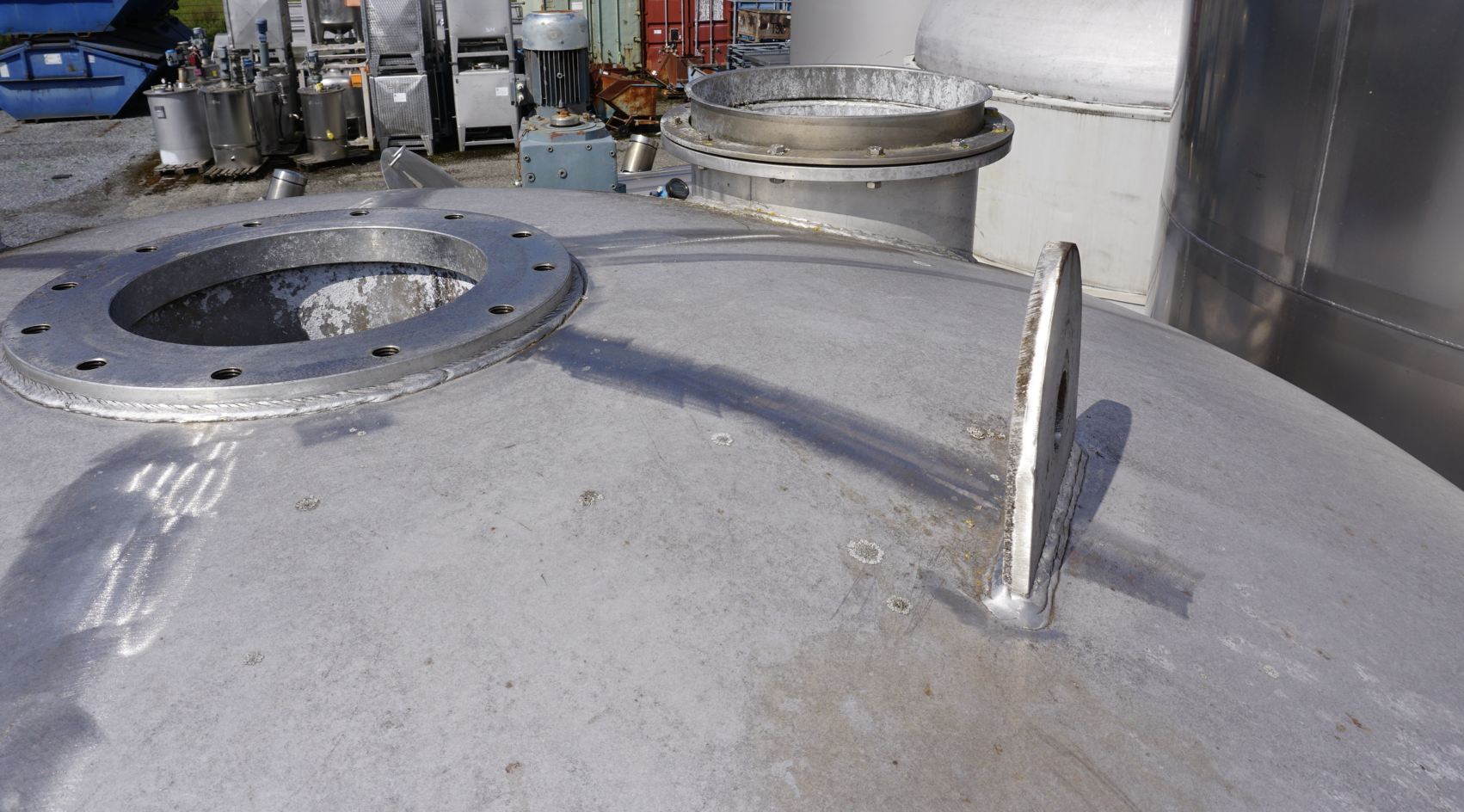 Behälter 10.000 Liter aus V2A, temperierbar