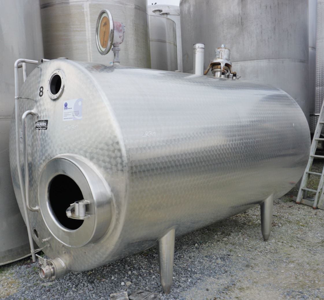 Behälter 6.000 Liter aus V2A, isoliert