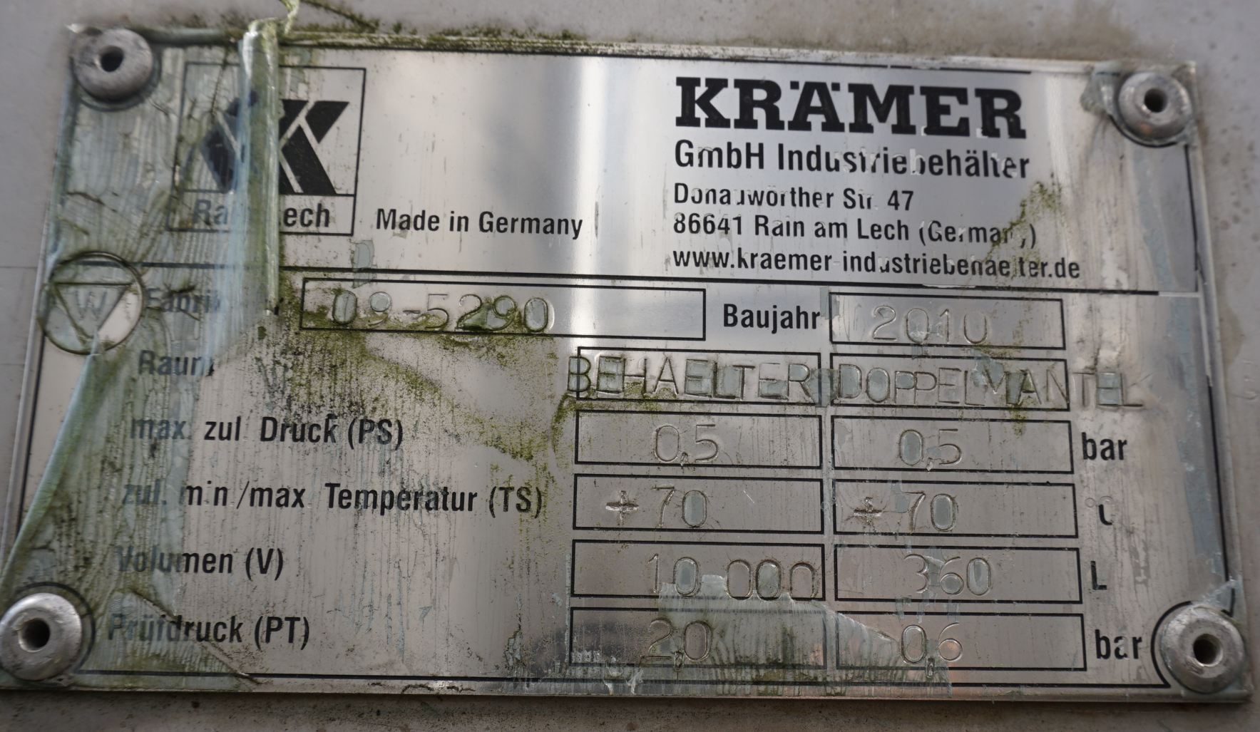 Behälter 10.000 Liter aus V2A, temperierbar