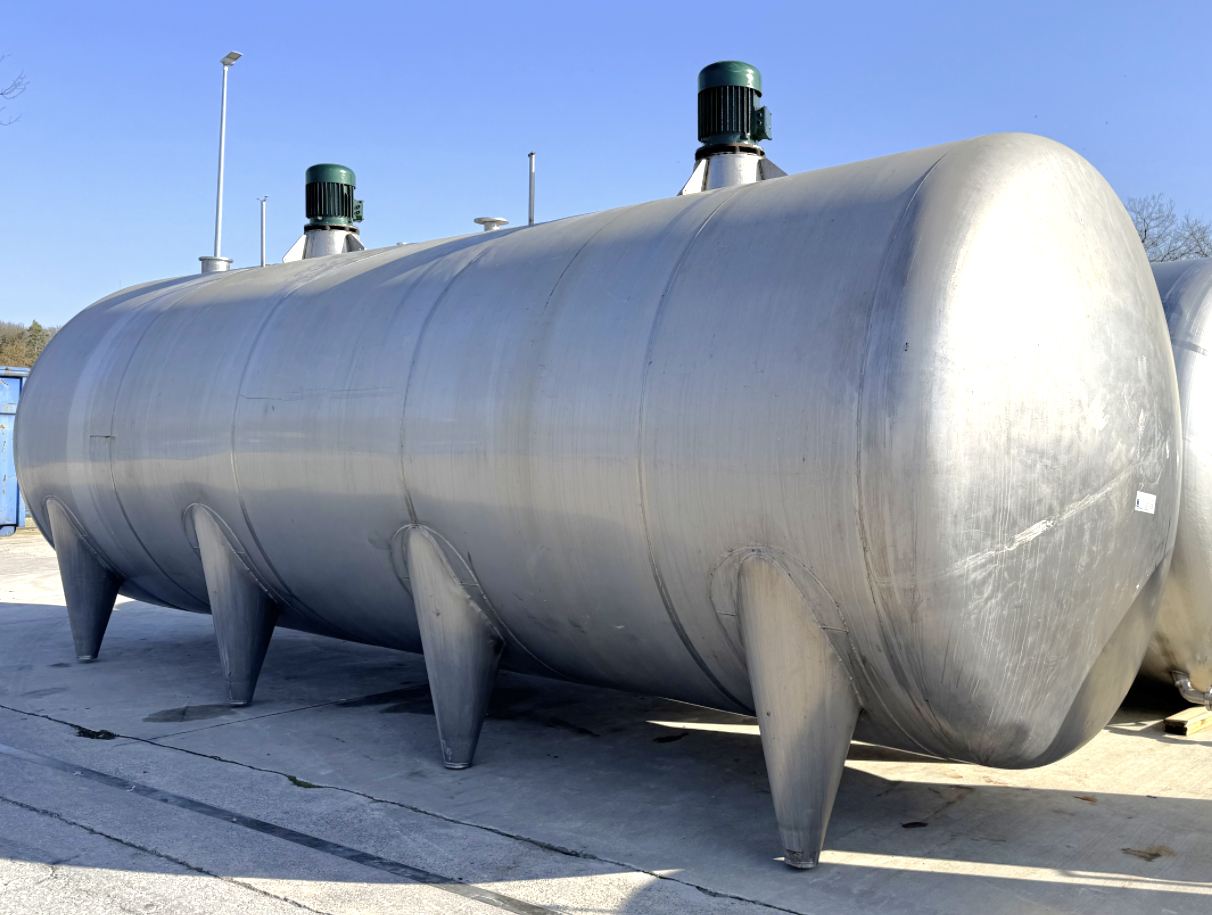 Behälter 40.000 Liter aus V2A einwandig