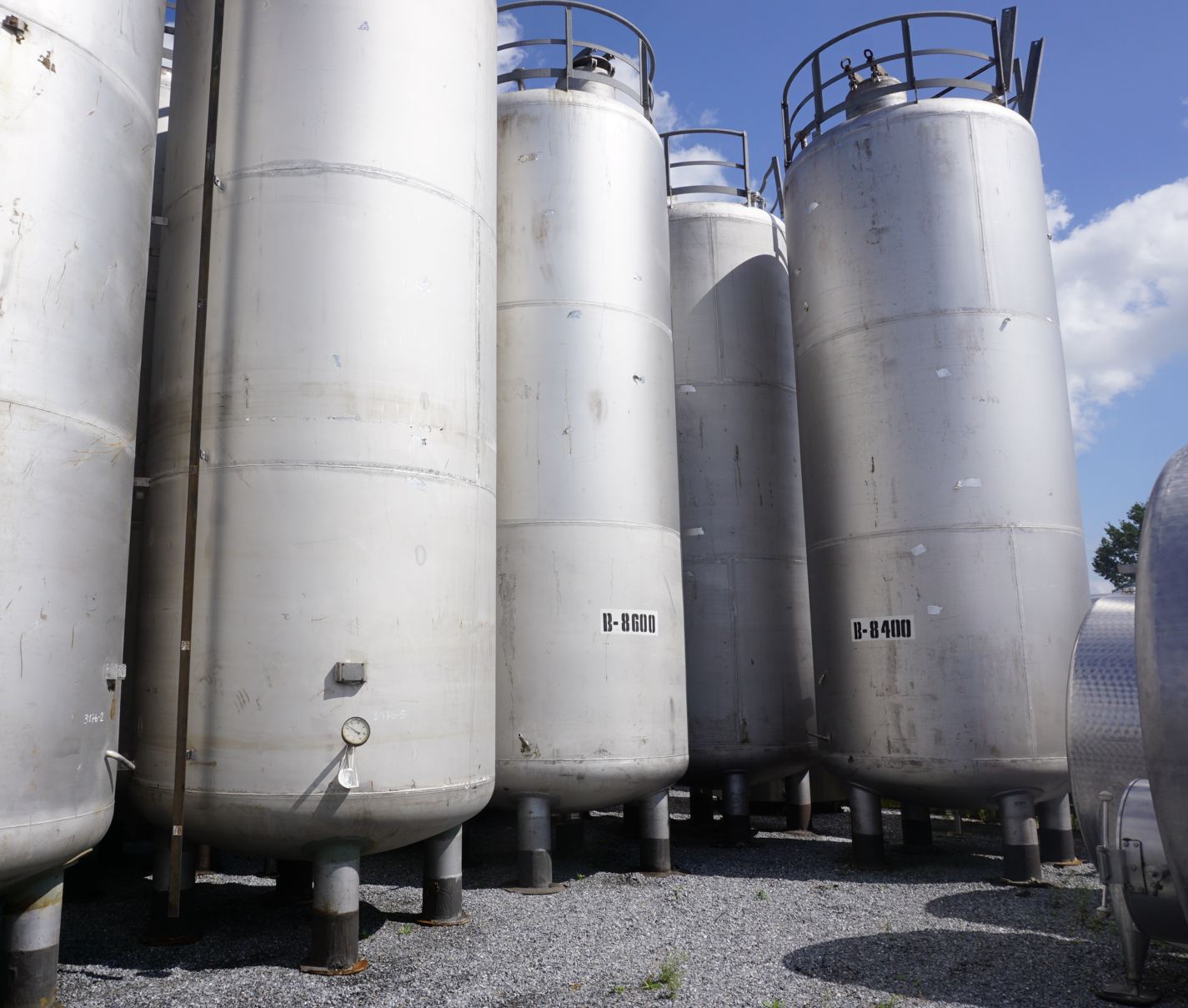 Behälter 30.000 Liter aus V2A temperierbar