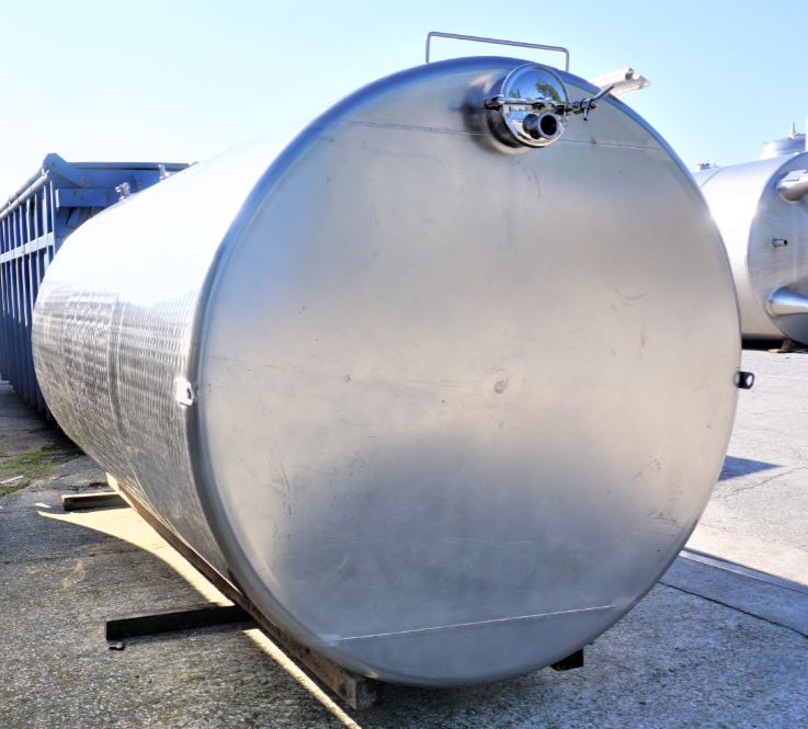 Behälter 12.500 Liter aus V2A temperierbar