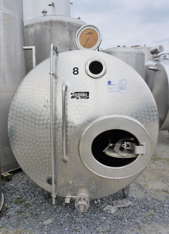 Behälter 6.000 Liter aus V2A, isoliert