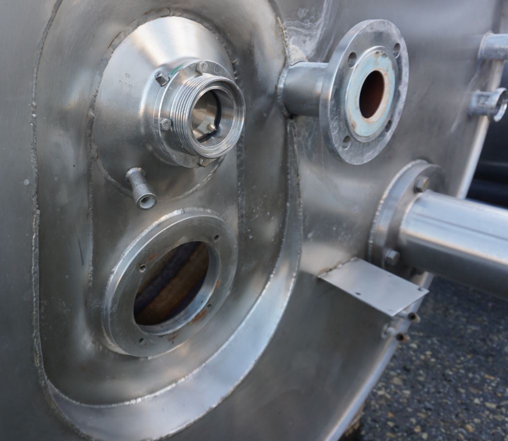 Behälter 2.500 Liter aus V2A isoliert, temperierbar