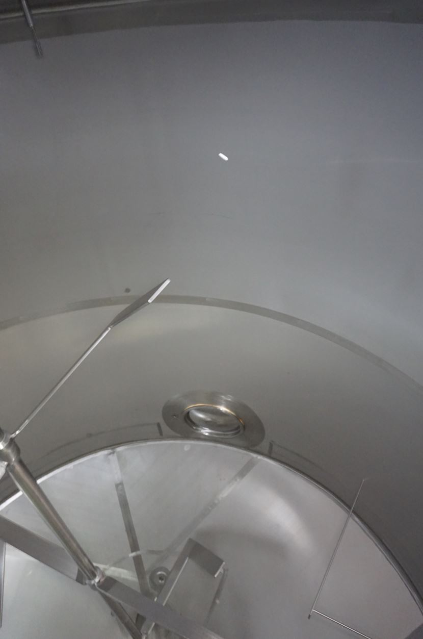 Behälter 75.000 /  35.000 Liter aus V2A isoliert, gebraucht