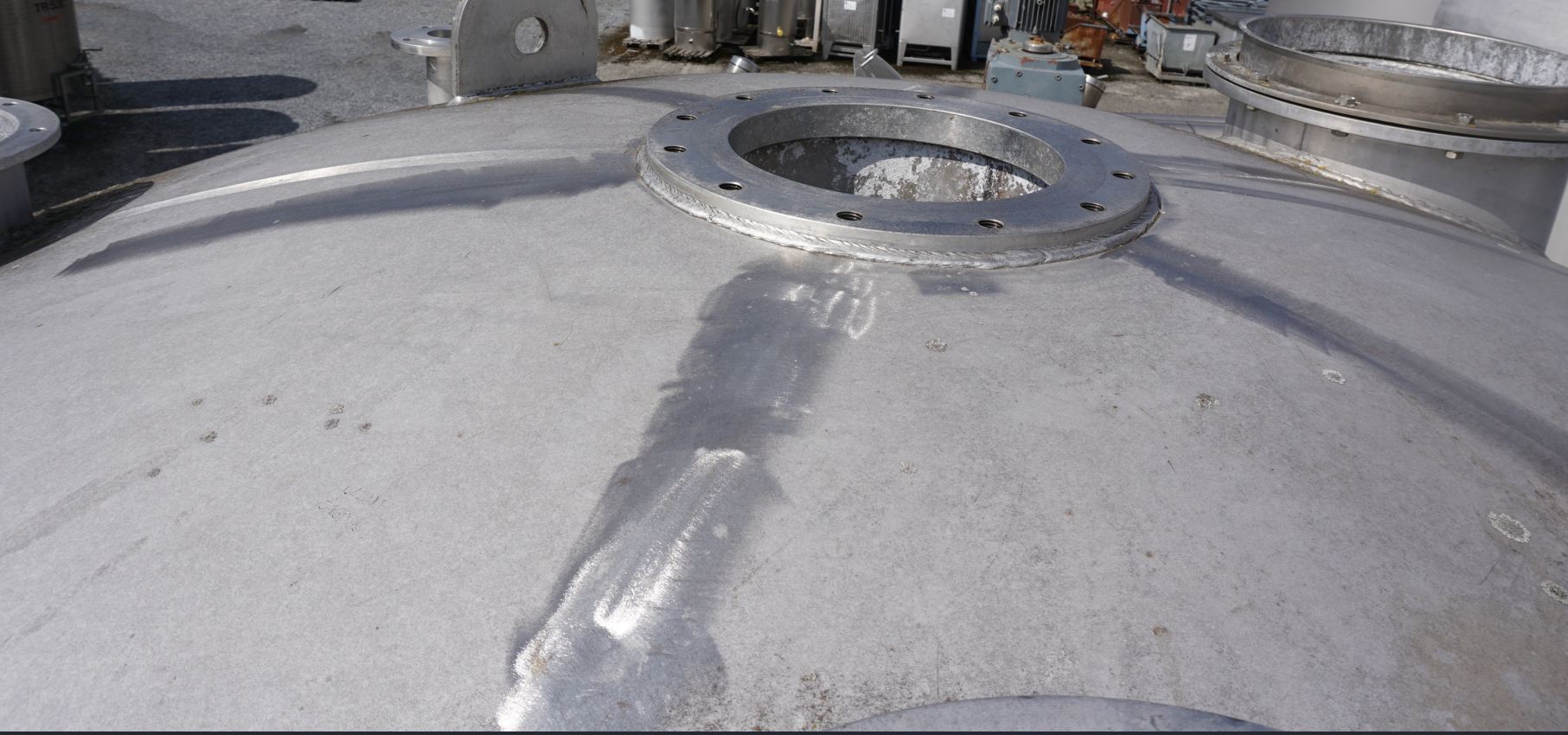 Behälter 10.000 Liter aus V2A, temperierbar