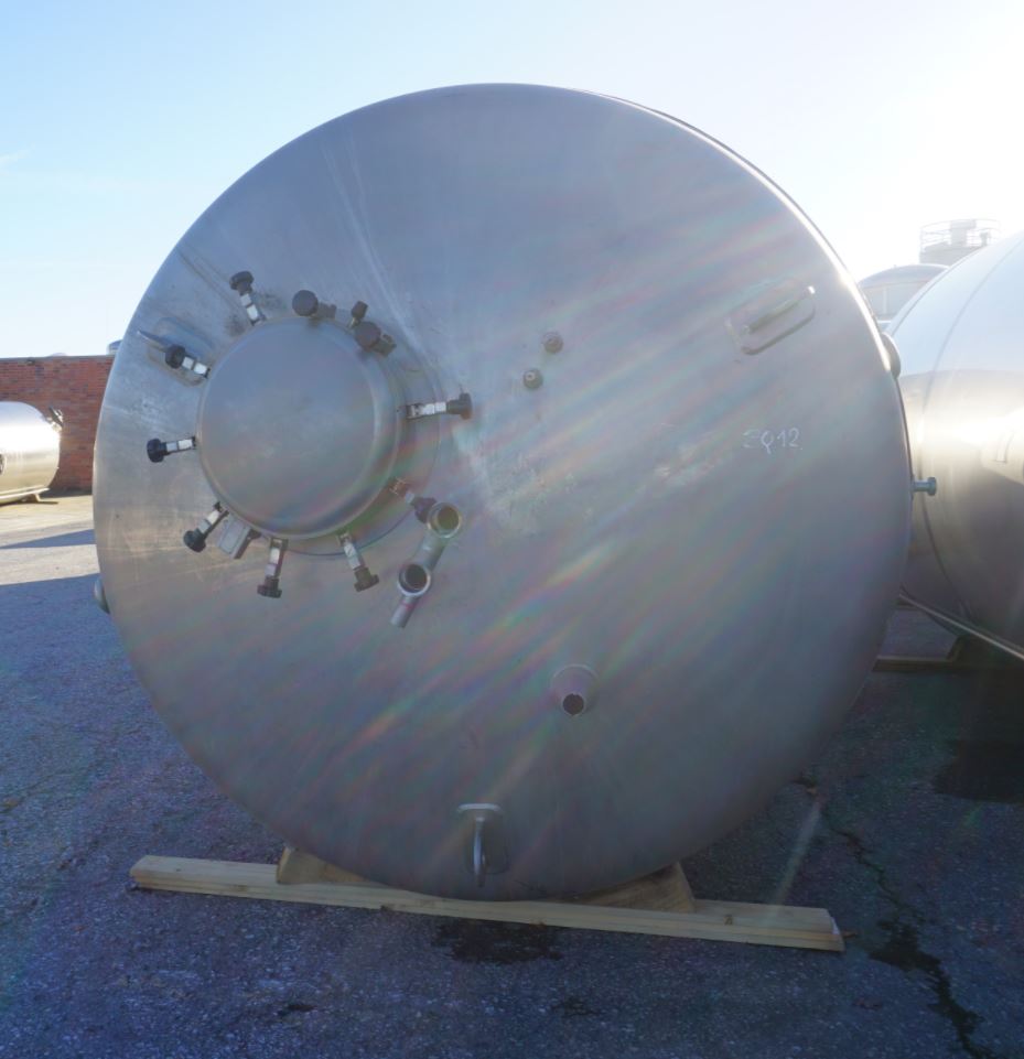 Druckbehälter 16.200 Liter aus V2A, temperierbar