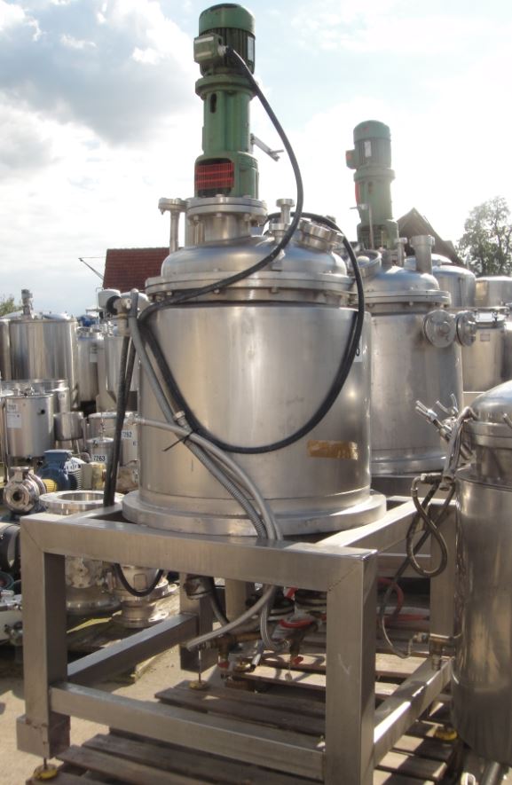 Behälter 200 Liter aus V2A, gebraucht, 
temperierbar, isoliert