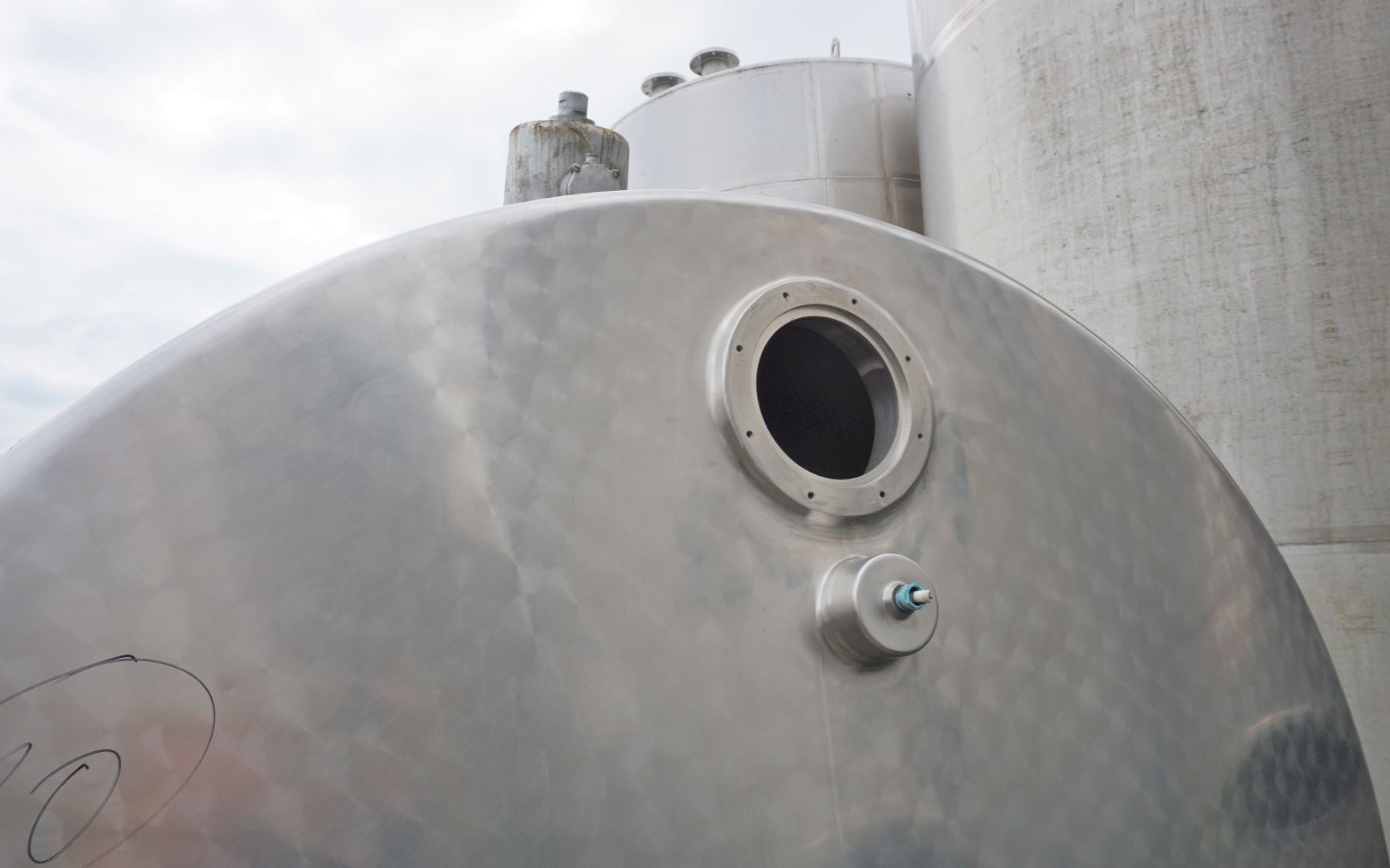 Behälter 6.000 Liter aus V2A, isoliert