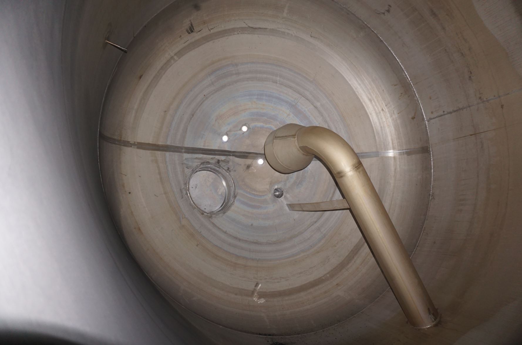 Filterbehälter 37.100 Liter aus V4A, einwandig