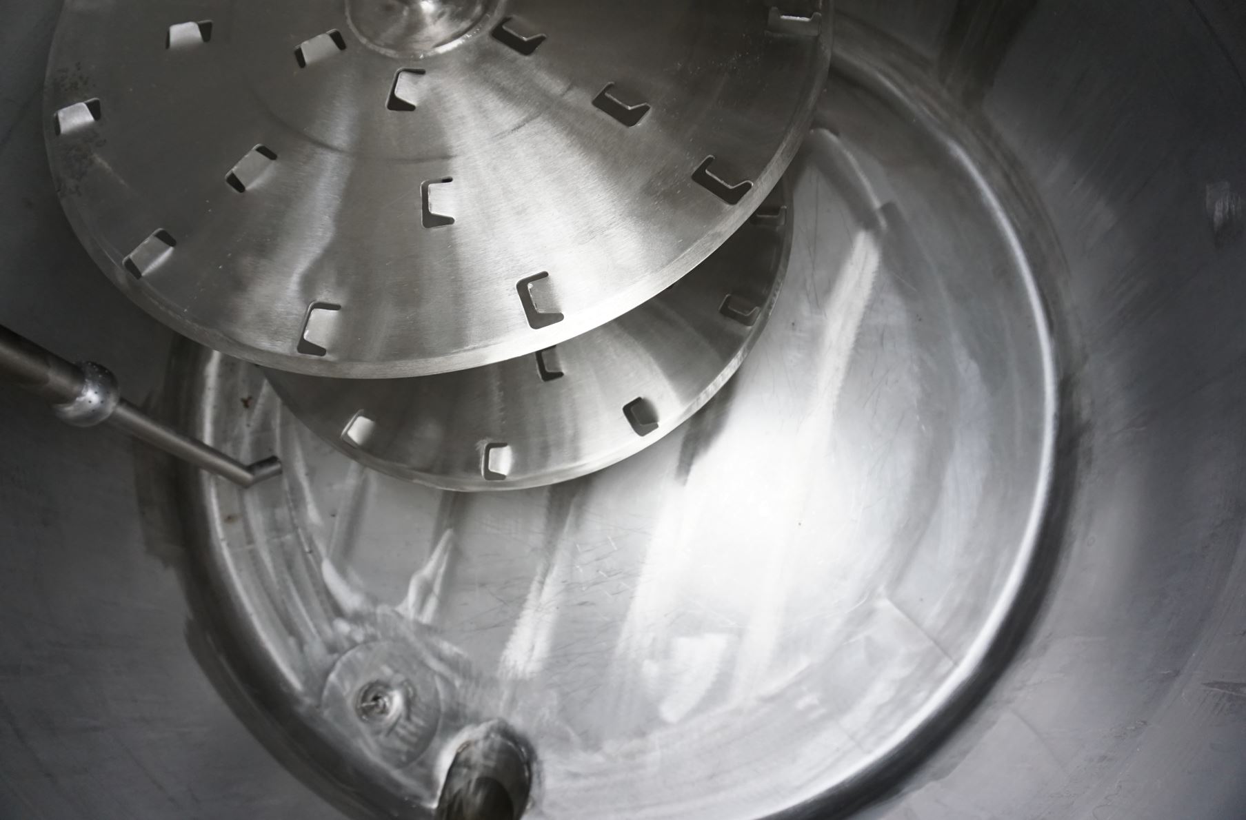 Behälter 1.000 Liter aus V2A isoliert, gebraucht