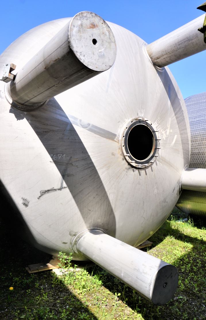 Filterbehälter 37.100 Liter aus V4A, einwandig