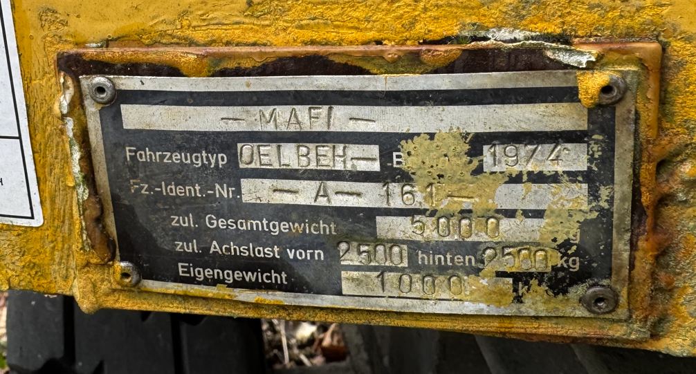 Stahltank mit Fahrgestell 2.500 Liter