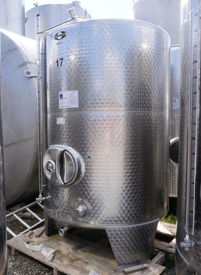 Behälter 2.850 Liter aus V2A, einwandig