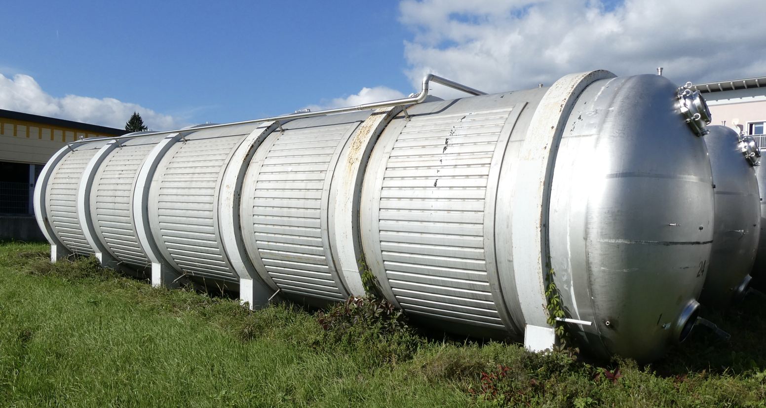 Behälter 72.500 Liter aus V2A, kühlbar
