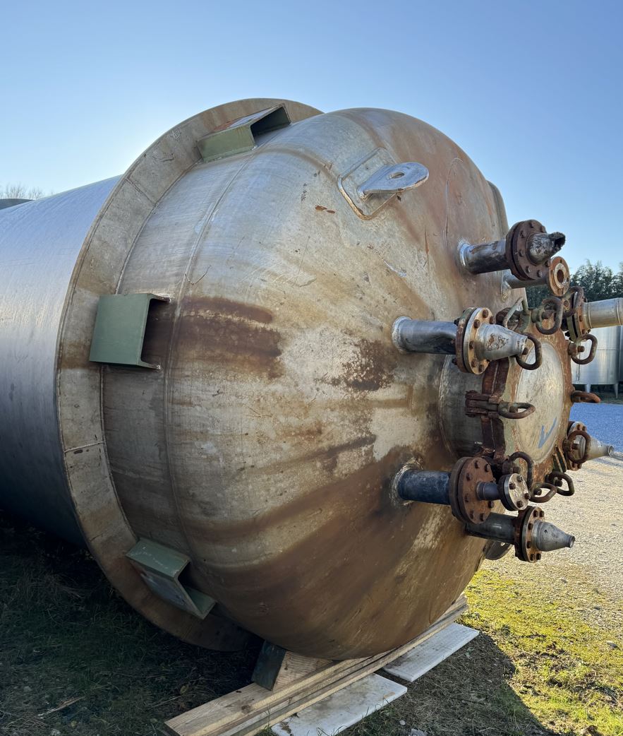 Druckbehälter 32.000 Liter aus V4A, temperierbar