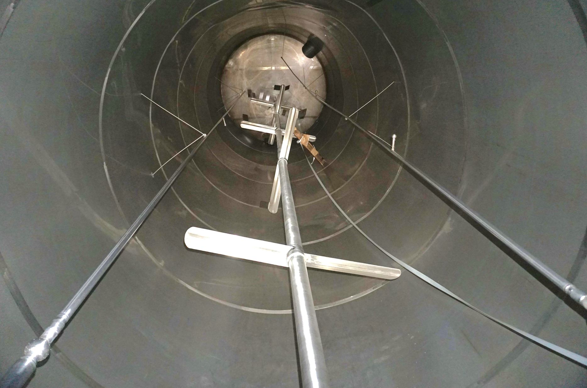 100.000 Liter Tank aus V2A, isoliert