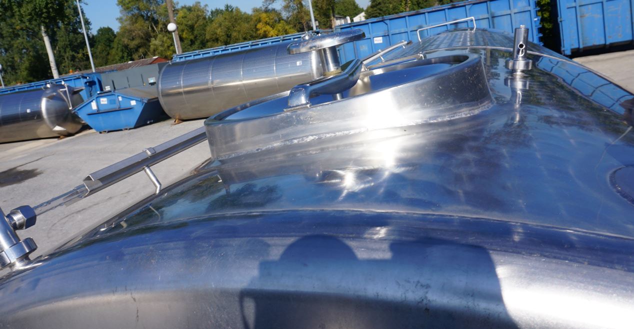 Behälter 12.500 Liter aus V2A temperierbar