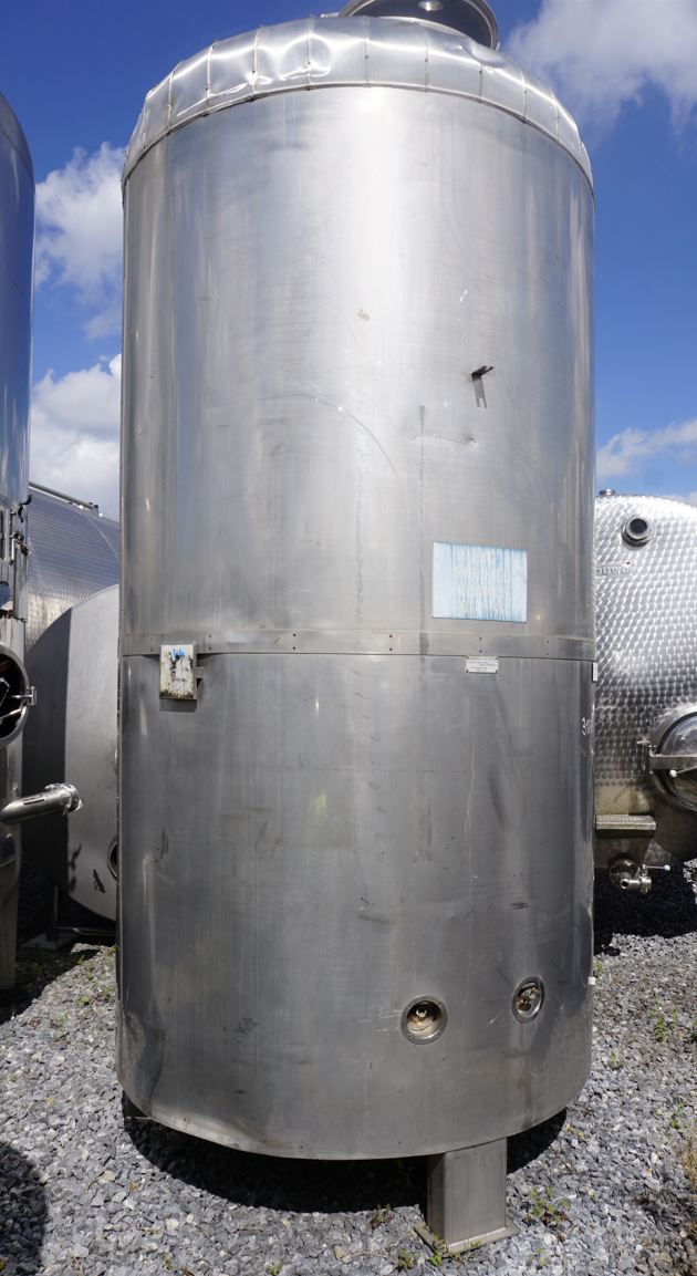 Behälter 4.500 Liter aus V4A, isoliert