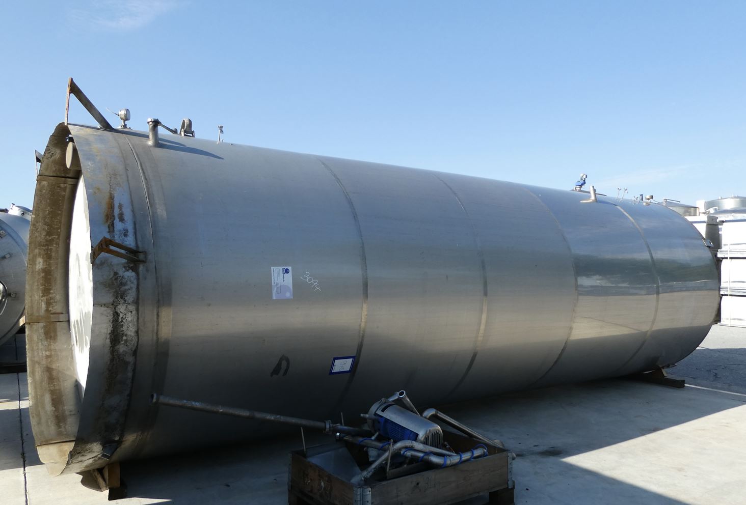 Behälter 30.000 Liter aus V2A einwandig