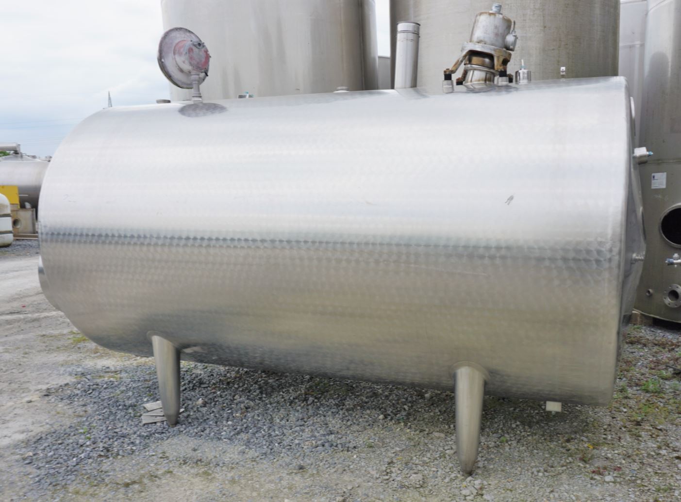 Behälter 6.000 Liter aus V2A, isoliert