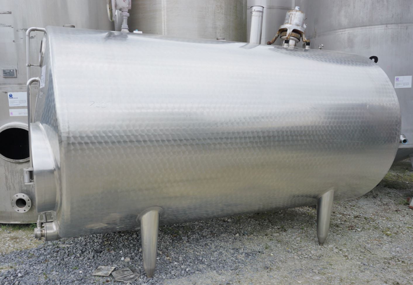 Behälter 6.000 Liter aus V2A, isoliert
