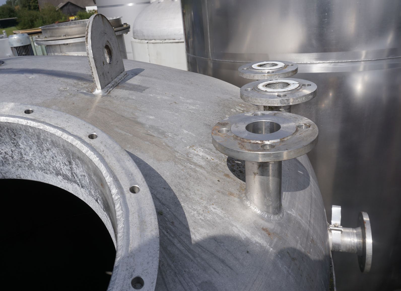 Behälter 10.000 Liter aus V2A, temperierbar
