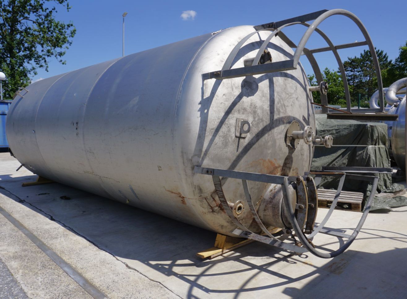 Behälter 30.000 Liter aus V2A temperierbar