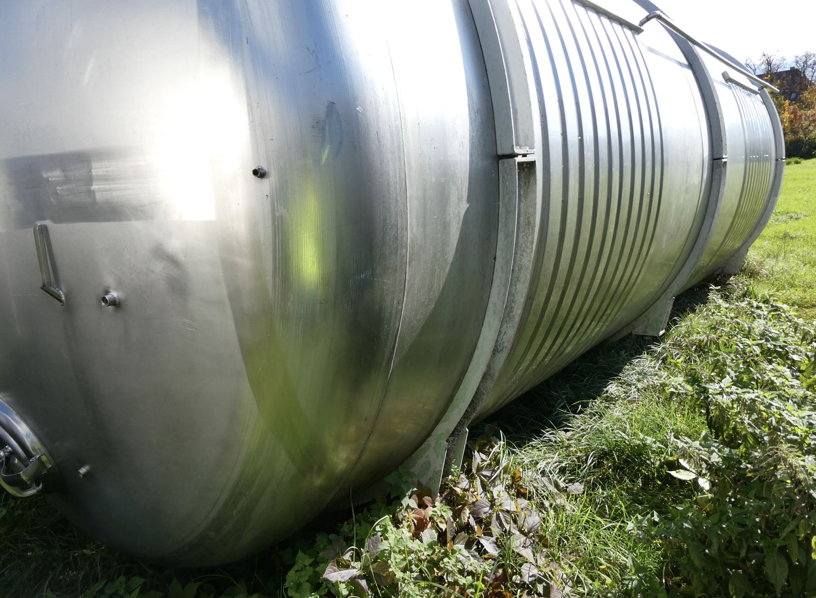 Behälter 53.000 Liter aus V2A, kühlbar