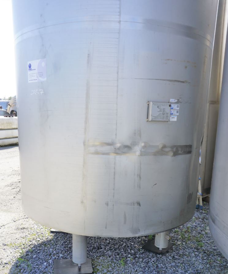 Druckbehälter 5.850 Liter aus V4A temperierbar, isoliert