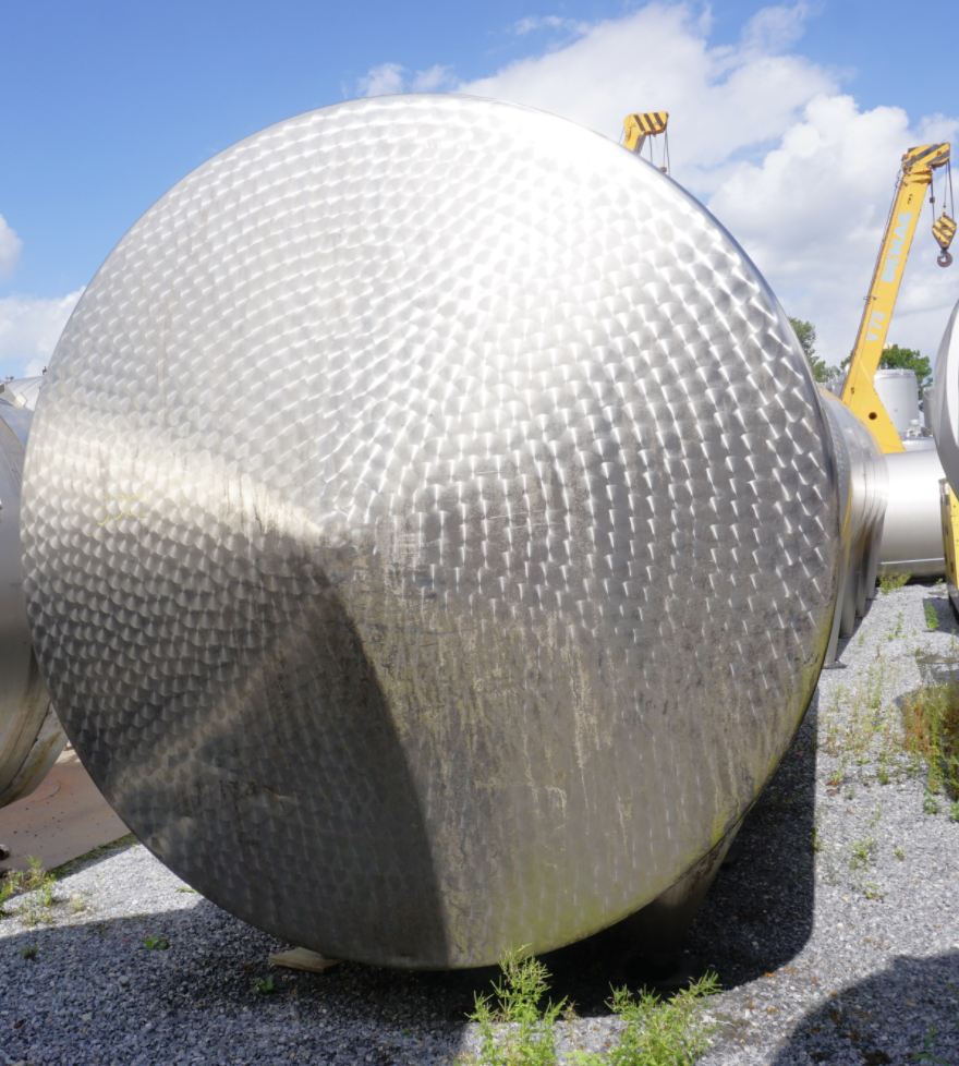 Behälter 20.000 Liter aus V2A, isoliert