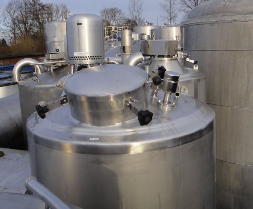 Behälter 2.500 Liter aus V2A, gebraucht, temperierbar, isoliert
