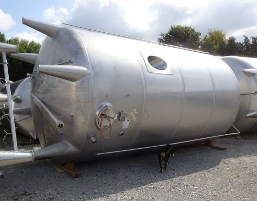 Behälter 47.200 Liter aus V2A einwandig