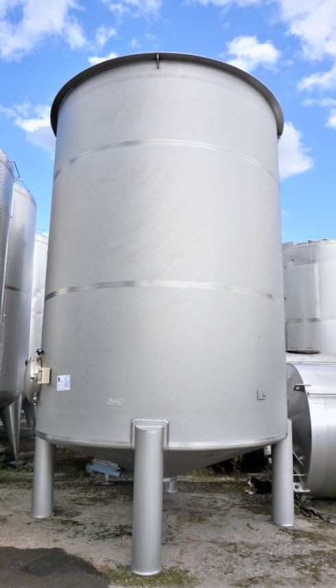 Behälter 29.000 Liter aus V2A einwandig, gebraucht
