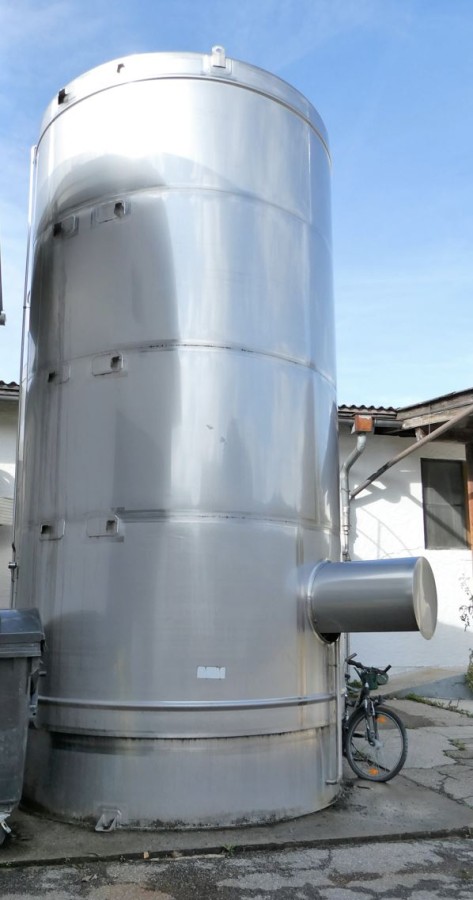 Behälter 30.000 Liter aus V2A isoliert, gebraucht