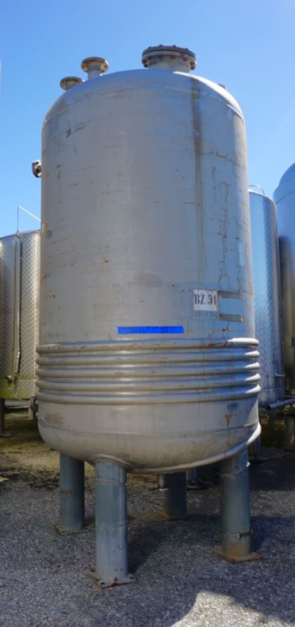 Behälter 7.355 Liter (total) aus V4A, temperierbar, gebraucht
