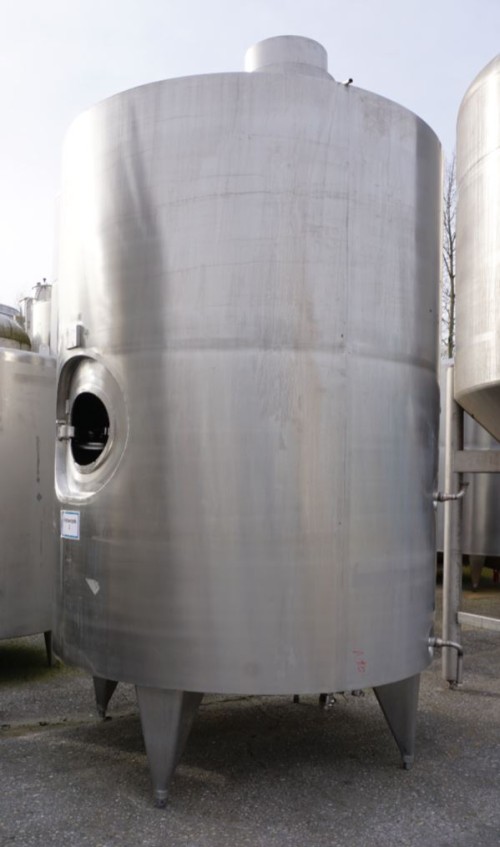 Behälter 7.000 Liter aus V2A isoliert, temperierbar, gebraucht