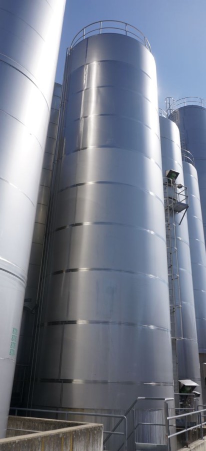 Behälter 250.000 Liter aus V2A isoliert, gebraucht
- Preis auf Anfrage -