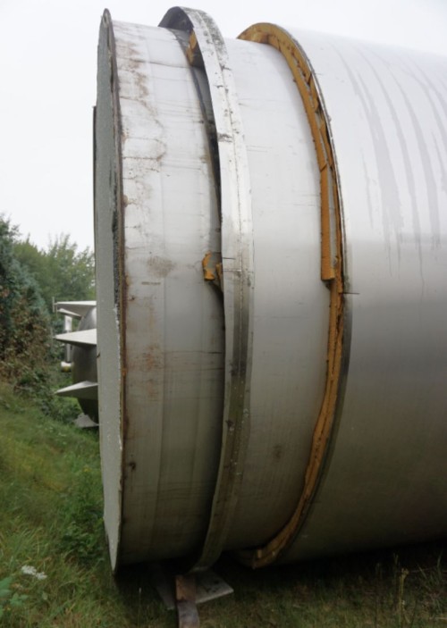 Behälter 120.000 Liter aus V2A isoliert, gebraucht