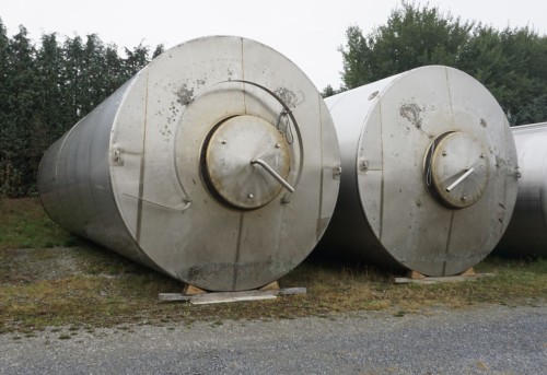 Behälter 120.000 Liter aus V2A isoliert, gebraucht