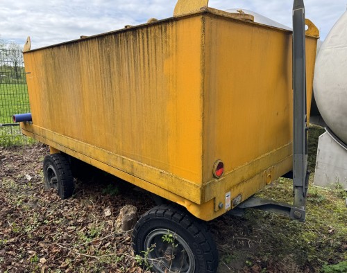 Stahltank mit Fahrgestell 2.500 Liter, gebraucht