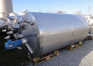 Behälter 5.000 Liter aus V2A, gebraucht, isoliert