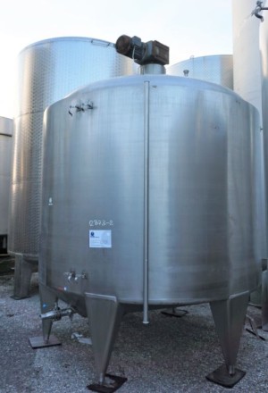 Behälter 8.000 Liter aus V2A temperierbar, isoliert